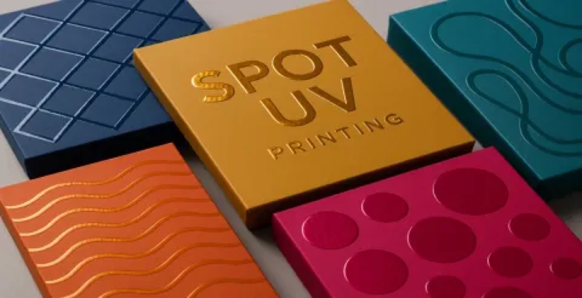 งานพิมพ์ UV / Spot UV